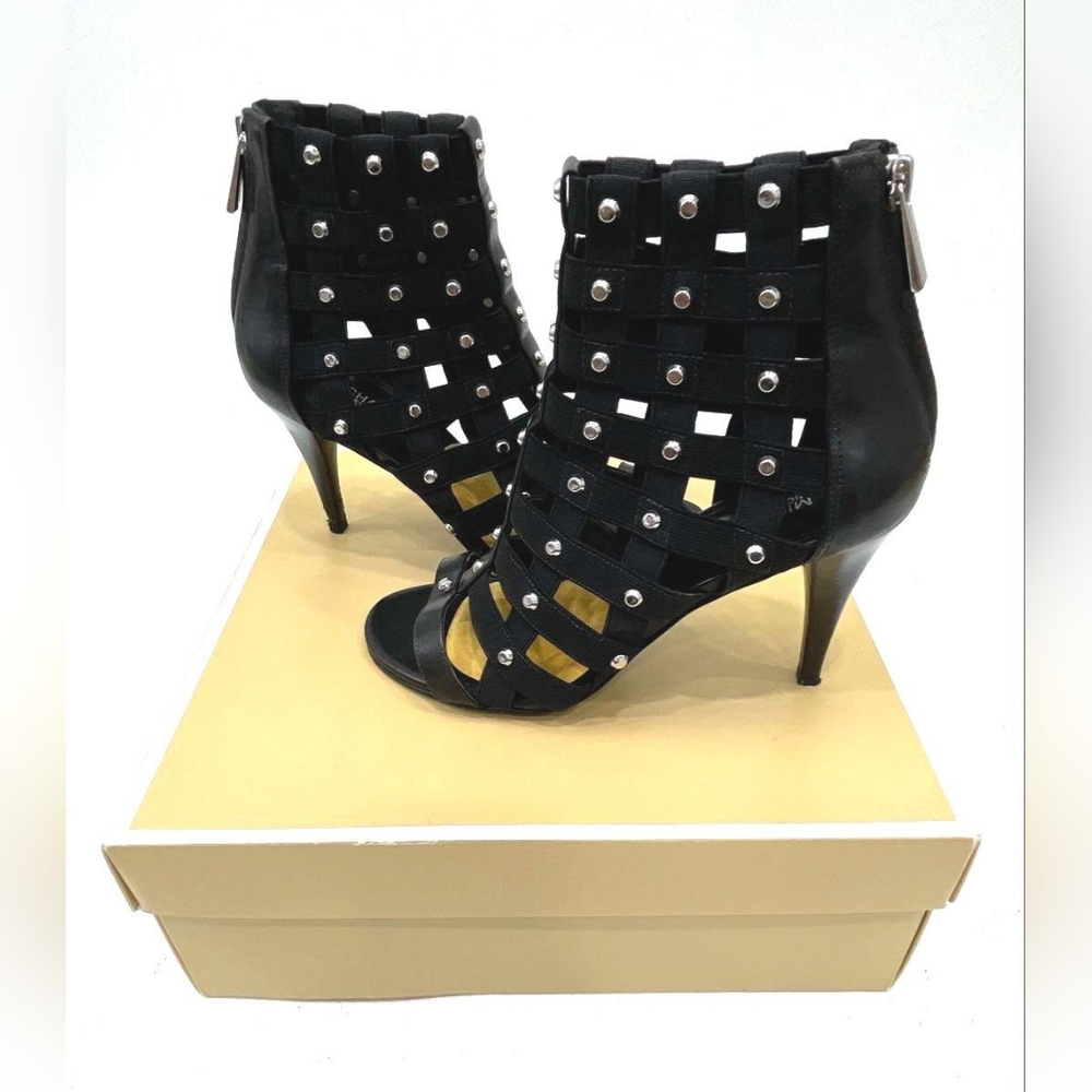 Michael Kors MK Sherry Open Toe Leather Heels Stiletto Studded Strappy 6.5 M